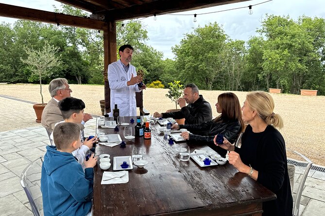 Olive Oil Tours and Tasting at Frantoio di Montalcino - Key points to know before you book