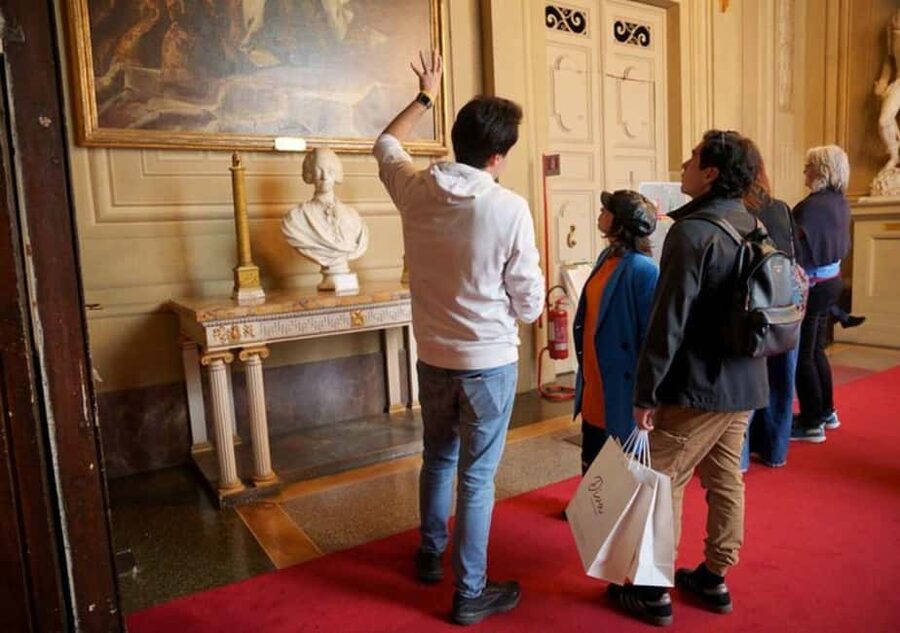 Palatina Gallery and Pitti Guided Tour in Florence - Is the $81 price good value?