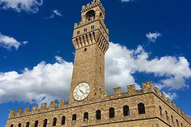 Palazzo Vecchio guided experience with entrance ticket - Medici stories that make the rooms click