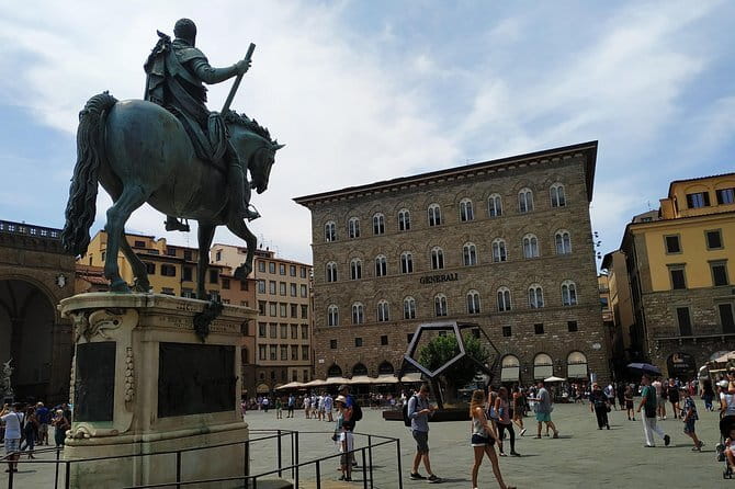 Palazzo Vecchio in Florence - The Salone dei Cinquecento and Its Monumental Frescoes