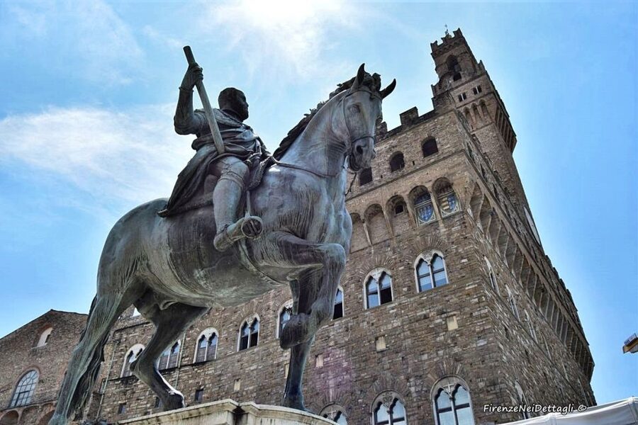 Palazzo Vecchio: Magnificent Private Tour - Price, pace, and who gets the best value