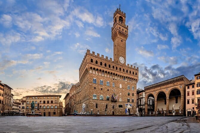 Palazzo Vecchio, Palazzo Pitti and Boboli gardens private tour - How the price measures up