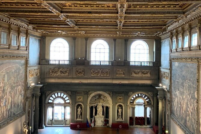 PALAZZO VECCHIO Private tour in Florence - Inside the grand reception halls