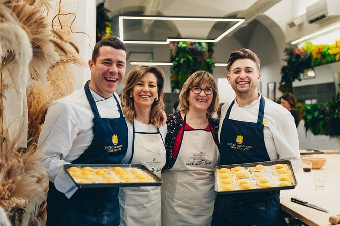 Pasta Cooking Class: Mastering Nonna's Recipes - Wine, conversation, and the social side
