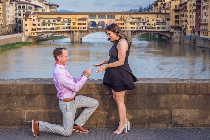 Photo Shoot in Florence with a Professional Photographer - Starting in Piazza della Repubblica