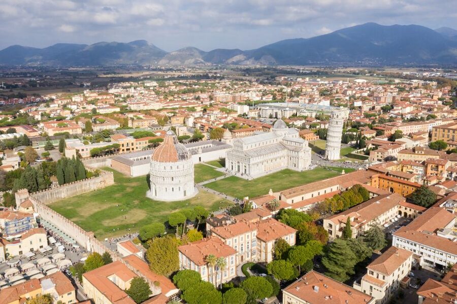 Pisa and Lucca: Private Full-Day Tour by Deluxe Van - Who gets the best value from this tour