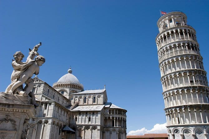 Pisa, Siena, San Gimignano and Chianti: Tuscany Day Trip by minivan - Monteriggioni and the road through Chianti