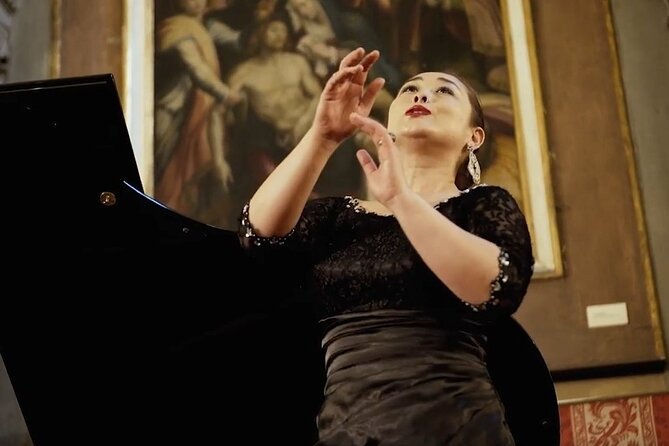 Pizza Dinner and Italian Opera Arias Concert in Florence - Pizza, opera, and an evening in the Oltrarno