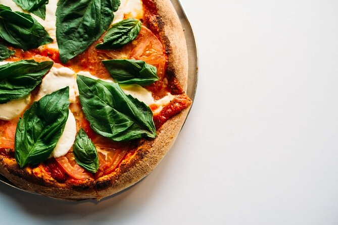 Pizza Dinner and Italian Opera Arias Concert in Florence - My recommendation: book it for the music, judge the meal carefully