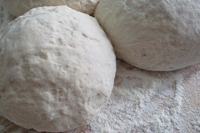 Pizza & Gelato: Family Cooking Class in Florence - Gelato with a lesson in Italian sweets
