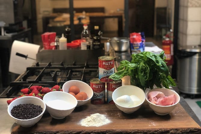 Pizza & Gelato Making Class in Oltrarno with Eating Europe - Why the small group size matters