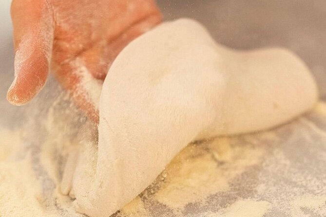 Pizza Making Private Class with Wine Tasting - The wood-fired oven lesson