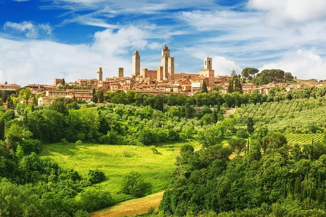 Premium Private Tour to Siena, Pisa, San Gimignano and Tuscany - Three Tuscan towns, one very long day