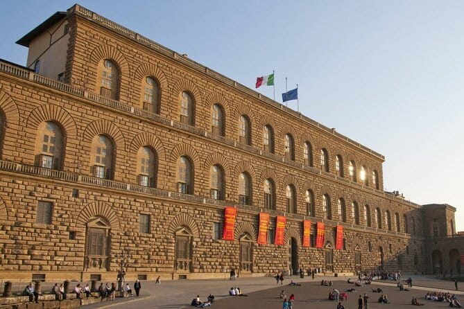 Premium Small-Group Uffizi Tour - Staying inside after the guided portion