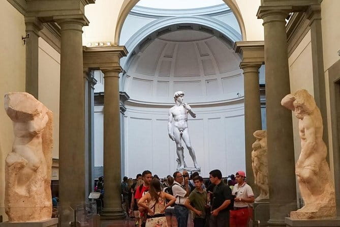 Private Accademia Gallery Guided Tour in Florence - First room: the Hall of the Colossus