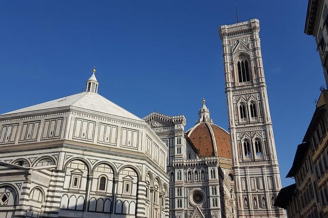 Private All-inclusive Heart of Florence Walking Tour with Accademia and Uffizi - From the Porcellino to Piazza della Signoria