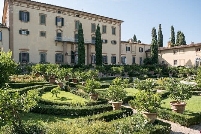Private Chianti Safari: Off Road Tuscany Wine Tour with Lunch from Florence - Poggio Torselli and 600 years of villa life