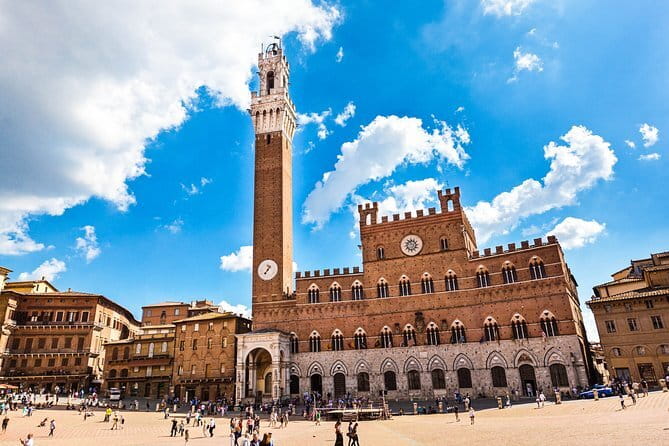 Private day trip to Siena, San Gimignano, Chianti and Pisa, from Florence - Four Tuscan icons packed into one long day