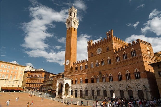 Private daytrip to Siena & Chianti wine country, with wine tasting from Florence - Wine tasting at Fattoria di Montecchio