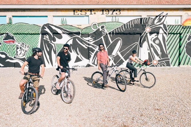 Private E-bike Tour in Chianti from Florence - Getting Set Up With an E-Bike and Helmet