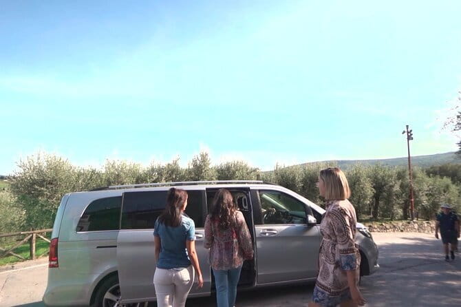 Private Excursion to Siena, San Gimignano and Chianti Landscapes - The drive from Florence through Chianti