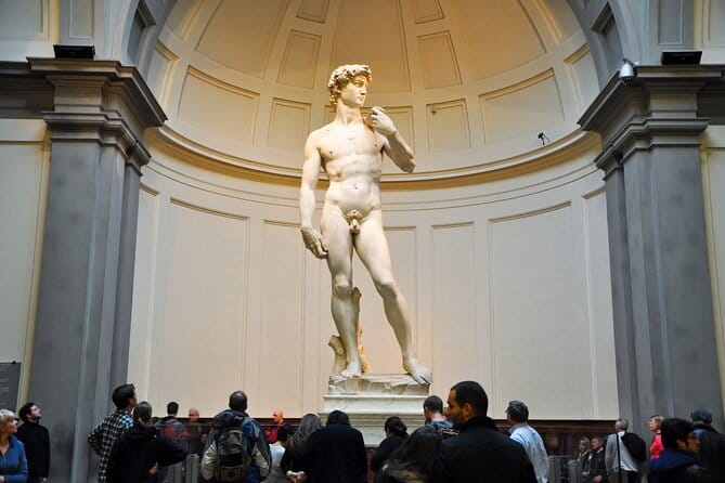 Private Florence Tour: 3-Hour Walking Tour with a Licenced Guide - Dante’s district and the small-scale medieval city