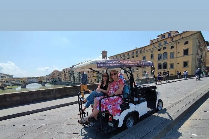 Private Florence Tour by Golf Cart ETukTuk with Audio Guide - Santa Croce, the Medici quarter, and Florence’s market streets