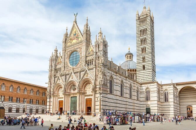 PRIVATE Full-Day Siena and Chianti Classico Wine Experience. - Siena in three hours: the right first taste