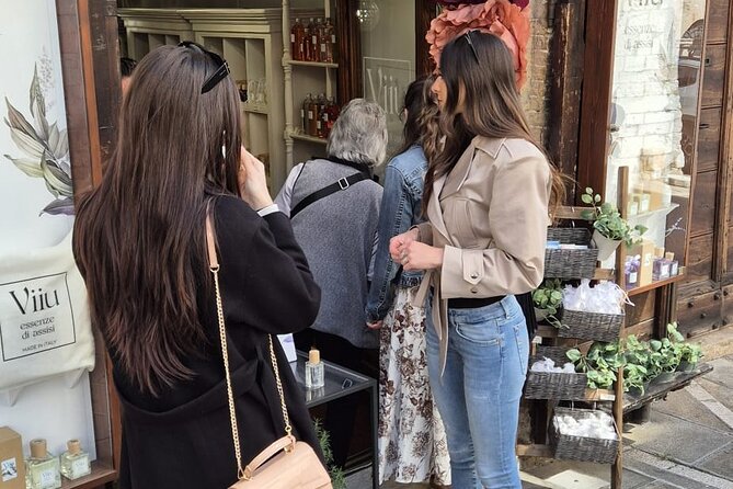 Private guided tour of the medieval village of Volterra - Meeting in Piazza dei Priori