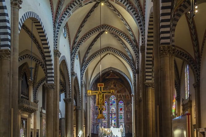 Private Guided Visit of Florence Santa Maria Novella Basilica and its Officina Profumo Farmaceutica - Why Santa Maria Novella is worth your morning