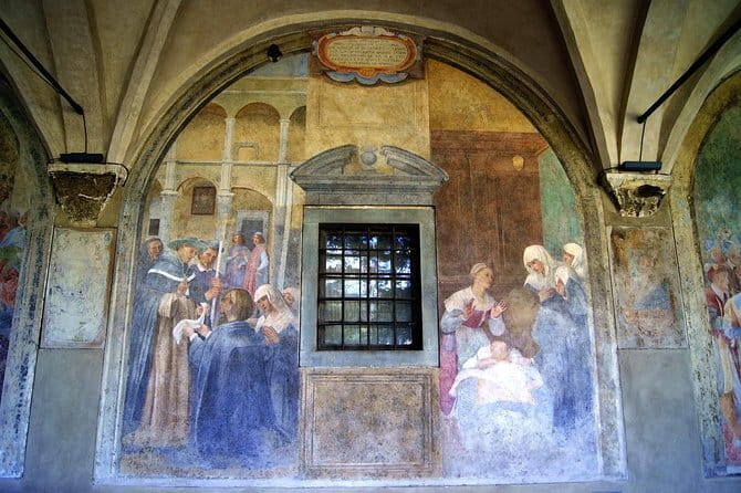 Private Guided Visit of Florence Santa Maria Novella Basilica and its Officina Profumo Farmaceutica - Timing, meeting point, and practical details