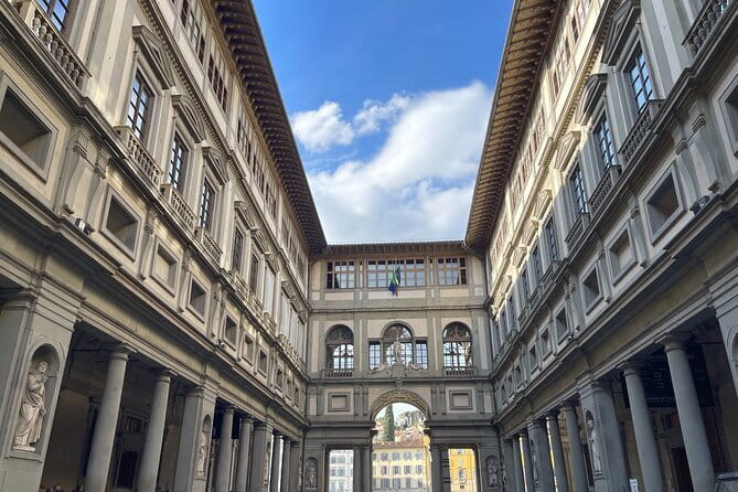 Private Guided Visit of Florence Santa Maria Novella Basilica and its Officina Profumo Farmaceutica - Who should book this private visit?