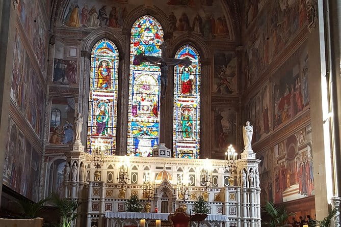 Private Guided Visit of Florence Santa Maria Novella Basilica and its Officina Profumo Farmaceutica - The Green Cloister and Paolo Uccello’s strange color