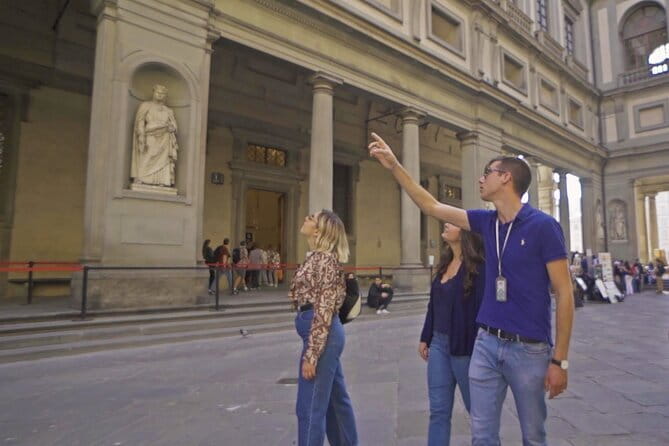 Private Guided Walking Tour of Florence - Piazza della Signoria and the Uffizi