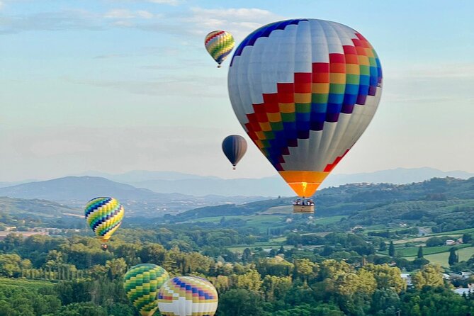 Private Hot Air Balloon ride in Tuscany countryside from Chianti - A sunrise start in the Chianti hills