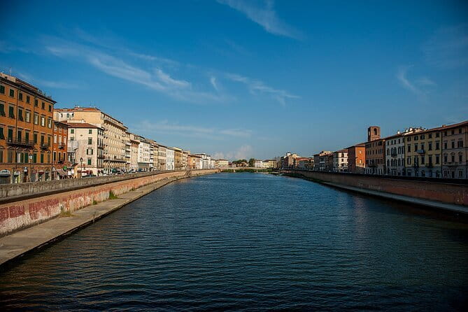Private Pisa and Lucca Half Day Tour from Florence - Climbing the Leaning Tower