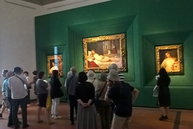 Private Tour: Masterpieces of the Uffizi Gallery - Leonardo, Michelangelo, and the move toward new styles