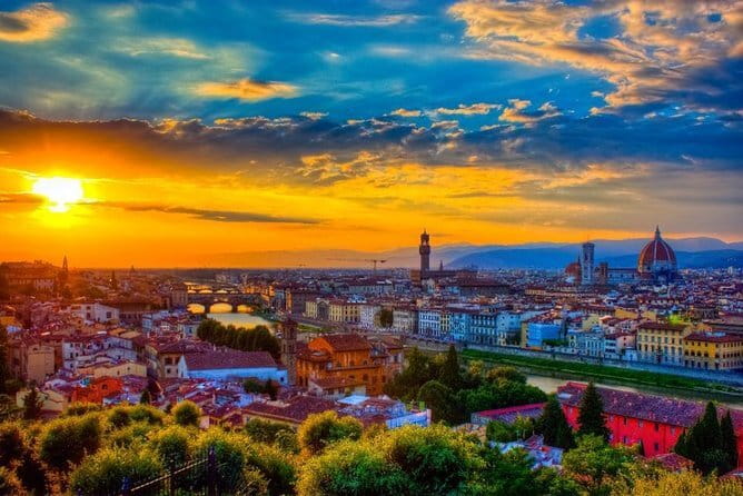 Private Tour of Florence on a Golf Cart Tour - A quick ride through Florence’s biggest sights
