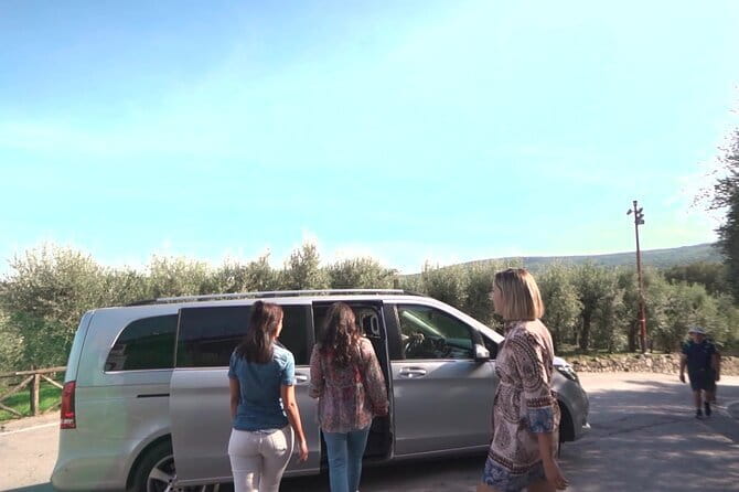 Private Tour to Tuscan Jewels in one day:Siena, Monteriggioni, S.Gimignano, Pisa - How the $33 price measures up
