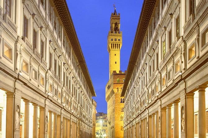 Private Tour: Walking Tour plus The Uffizi guided Tour - Starting at Piazza della Repubblica