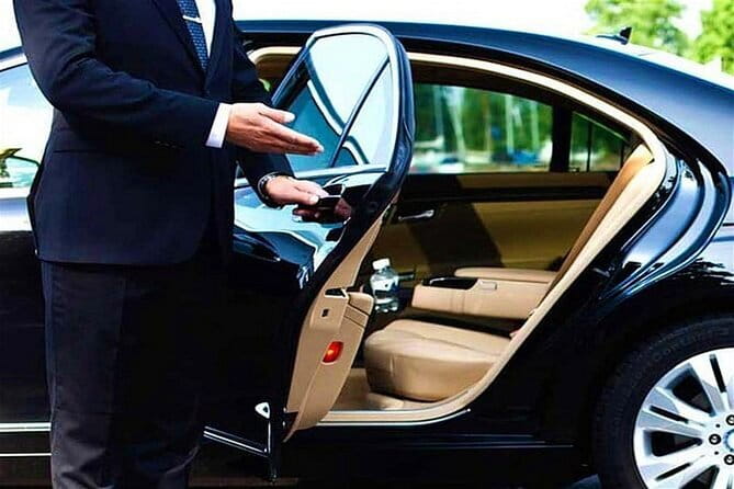 Private Transfer from Florence to Venice with 2 hours for sightseeing - The driver’s role, and what not to expect