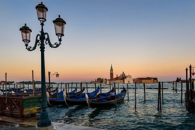 Private Transfer from Florence to Venice with 2 hours for sightseeing - The Florence, Venice, and Genoa problem