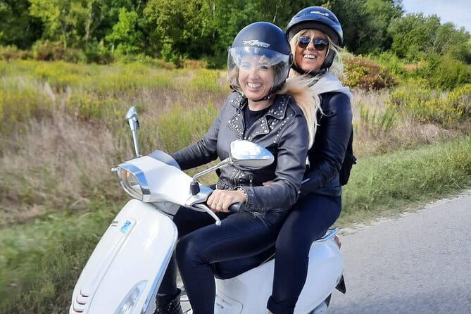 Private Tuscany Vespa Tour - Leaving Florence for the Chianti countryside