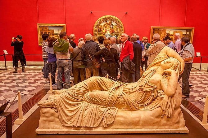 Private Uffizi Gallery Tour with Reserved Entry - Entering the Uffizi With Reserved Tickets
