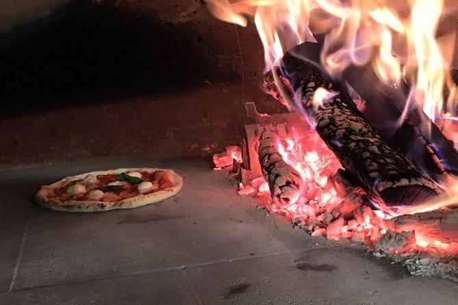 Real Pizza And Gelato Lesson In Florence - Key points at a glance