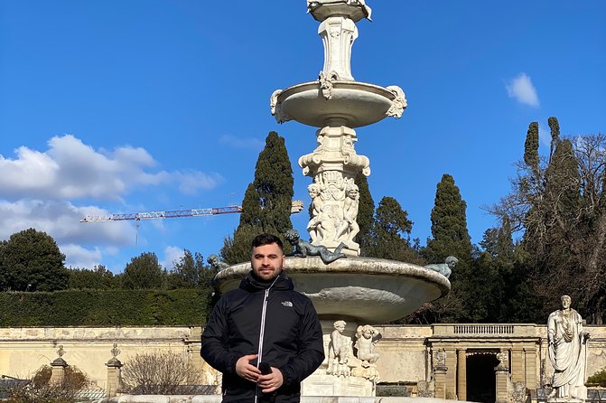 Renaissance Secrets with Elvis - Walking experience - Palazzo Pitti and San Lorenzo complete the story