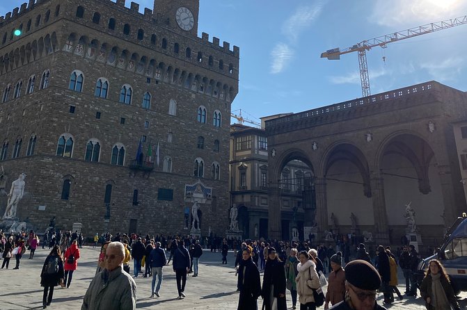 Renaissance Secrets with Elvis - Walking experience - The guides make the difference