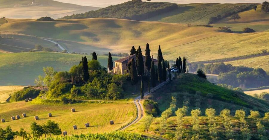 ROMANTIC WINE TOUR FOR 2 - Wine Tour in Chianti (Tuscany) - Florence pickup and the road into Tuscany