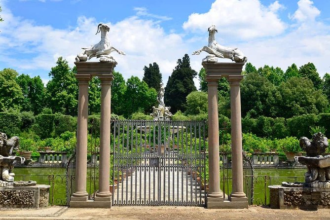 Royal Paths of Florence: Explore the Boboli Gardens - The Isolotto and the Ocean Fountain