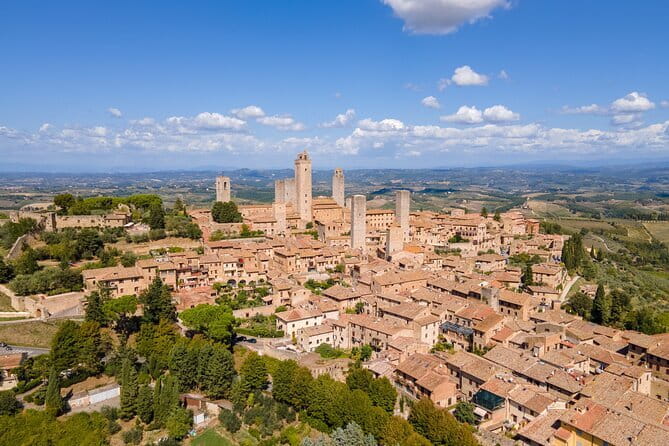 San Gimignano, Siena, Monteriggioni, Chianti Day Trip with Lunch & Wine Tasting - A full Tuscan day for about $83